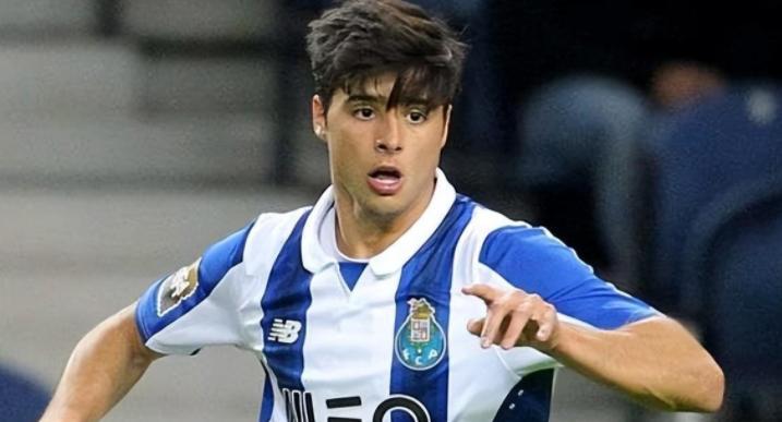 PG模拟器-特谢拉来津门虎的传闻正式结束！已官宣去希腊球队效力，引发热议